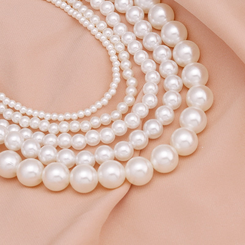Collar precioso de perlas