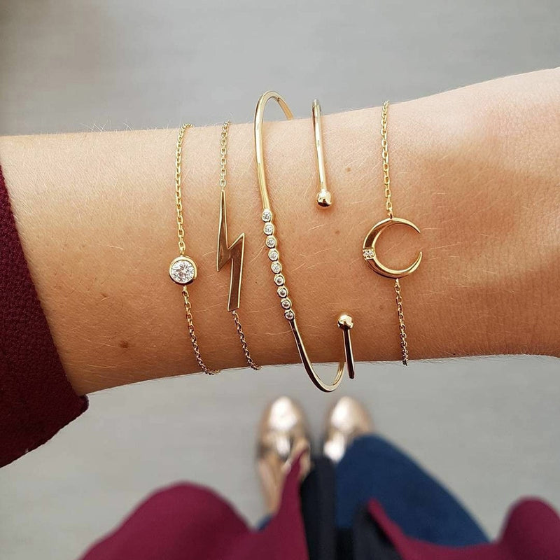 Pulsera con motivos elementales