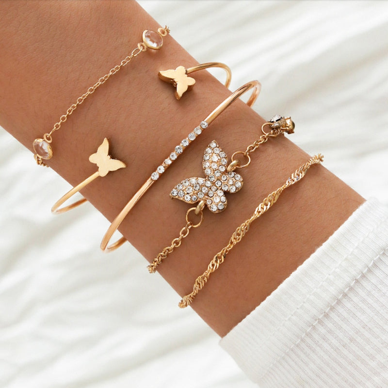 Pulsera con motivos elementales