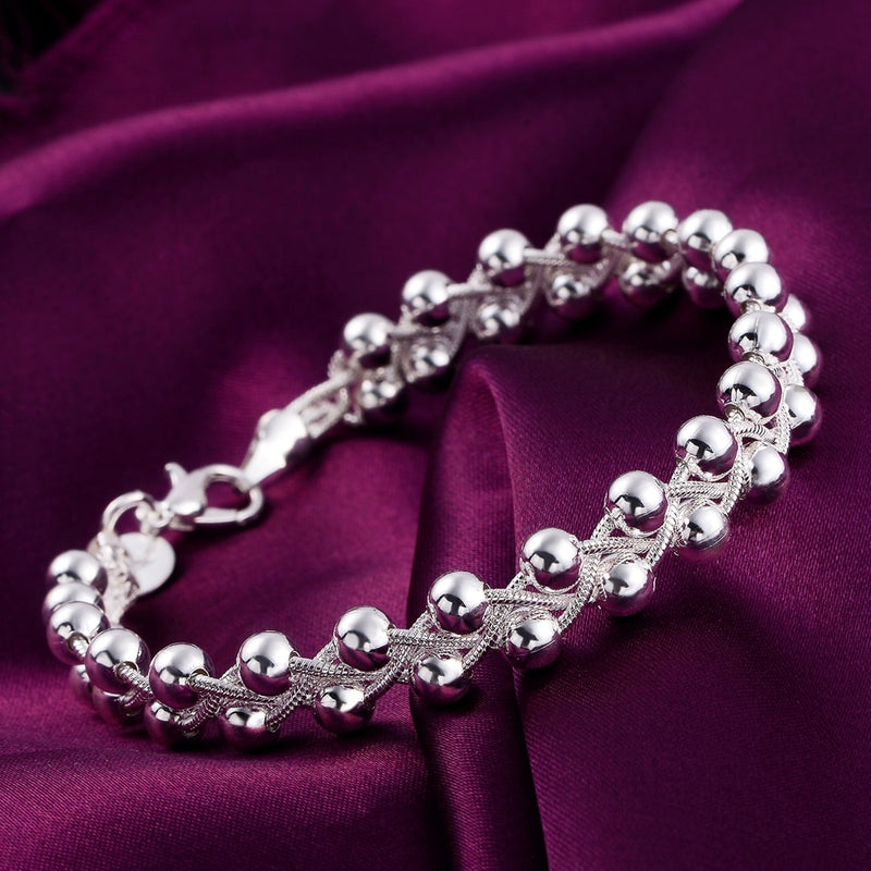 Pulsera elegante de mujer