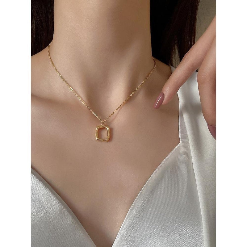 Collar doblecapa para mujer