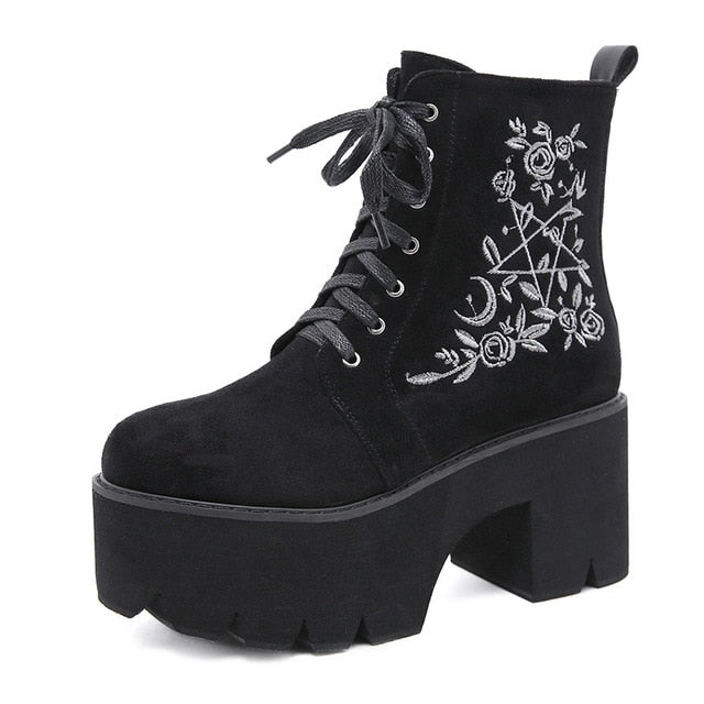 Punk Botines adornados