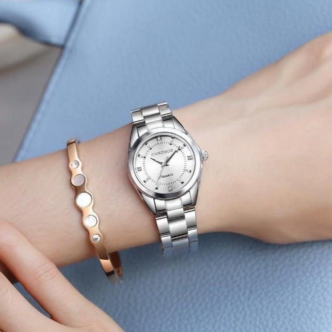 Reloj elegante  de mujer