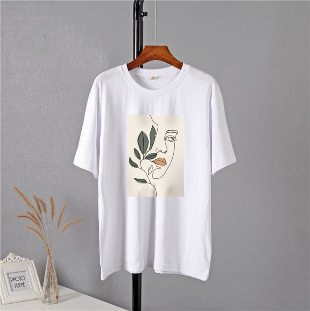 Camiseta corta de mujer