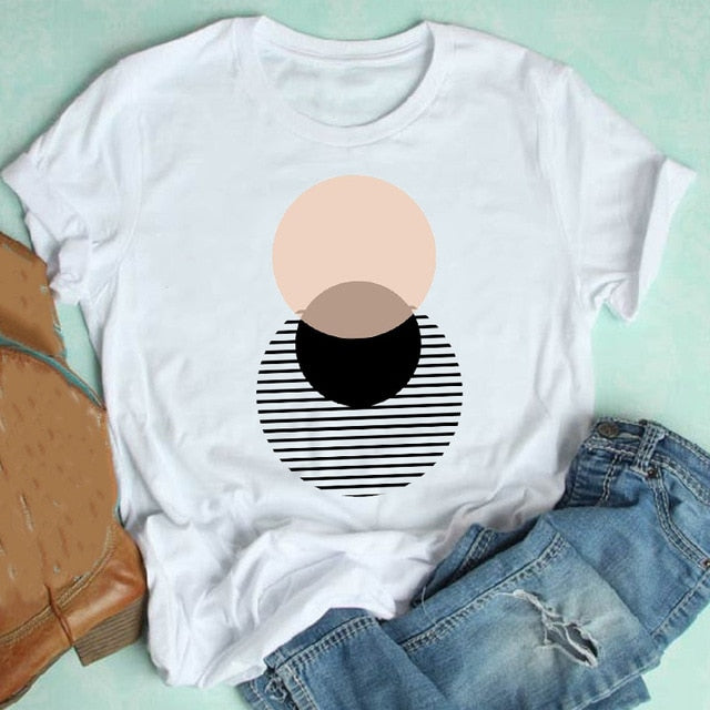 Camiseta corta de mujer con geometría