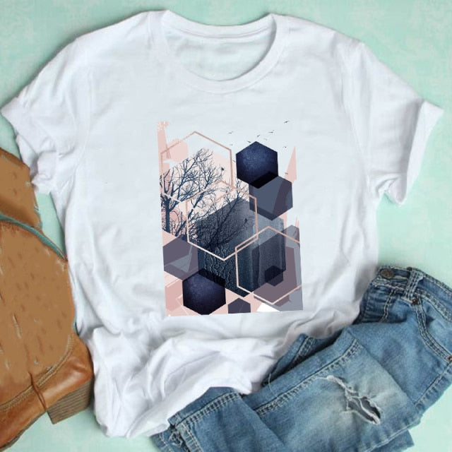 Camiseta corta de mujer con geometría