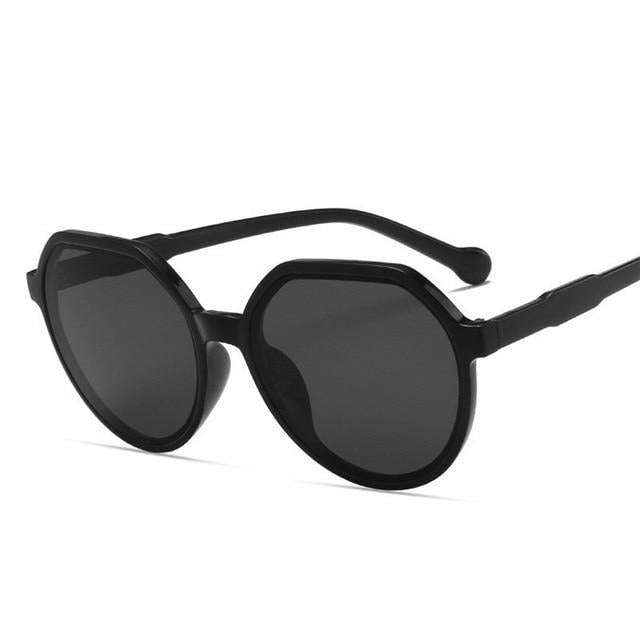 Gafas interesantes de mujer