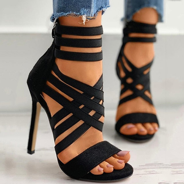 Sandalias preciosas de mujer