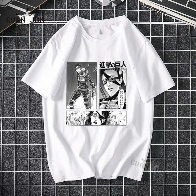 Camiseta con diseño anime