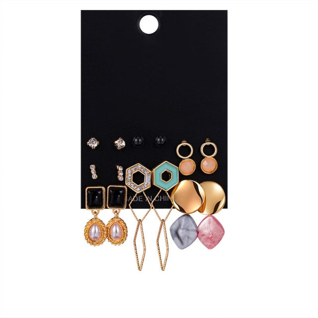 Juego de aretes de moda de mujer