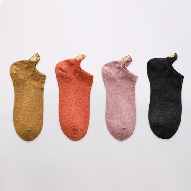 Calcetines de moda de mujeres en varios colores