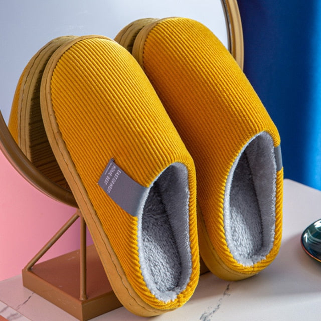 Pantuflas tiernas de mujer y hombres