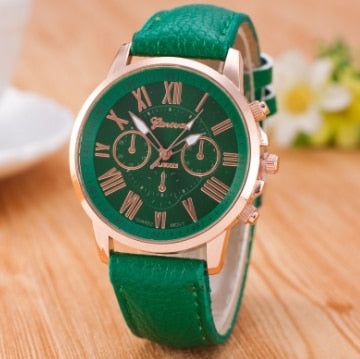 Reloj de brazalete de mujer estiloso