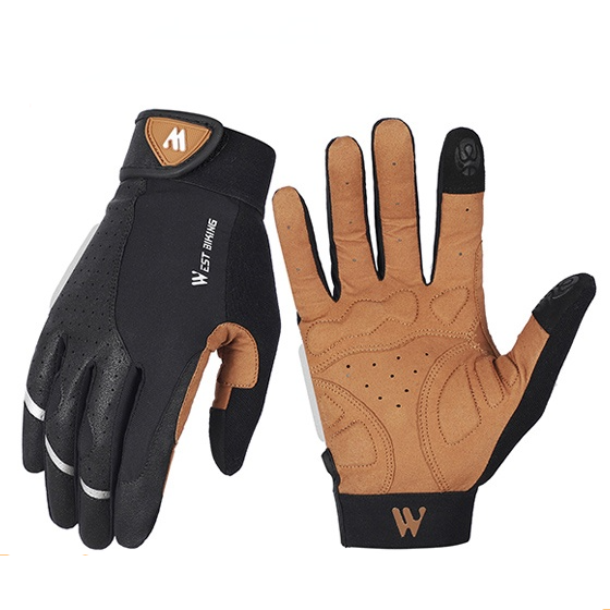 Guantes deportivos estilosos